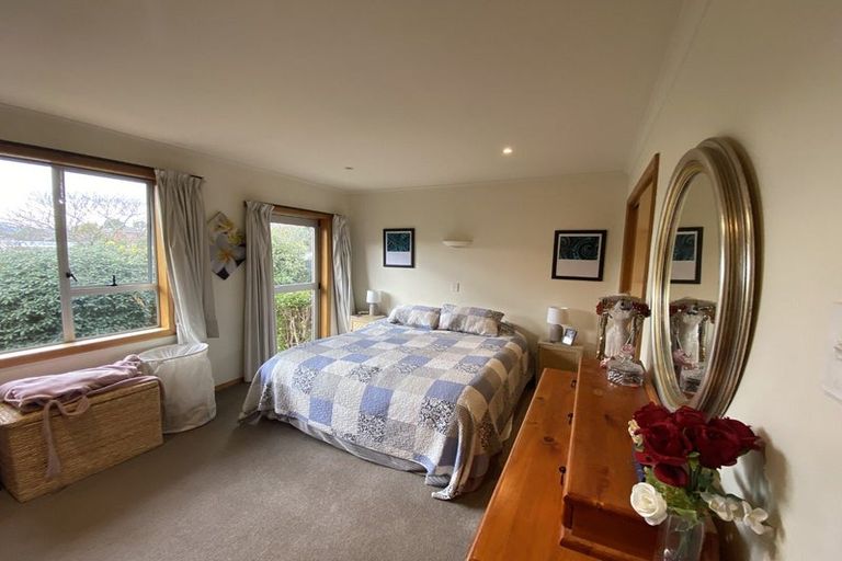 Photo of property in 132 Wakari Road, Helensburgh, Dunedin, 9010