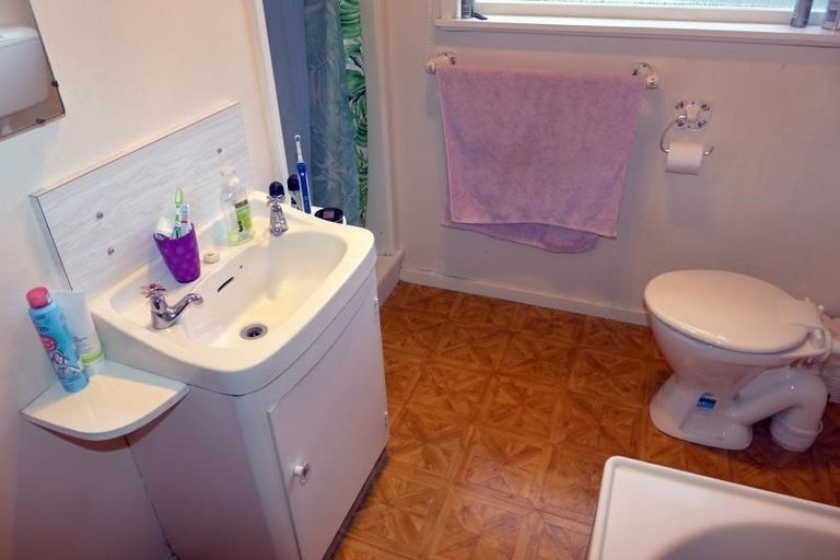 Photo of property in 7 Henry Hill Street, Marewa, Napier, 4110