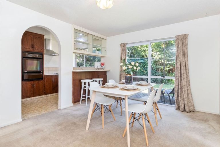 Photo of property in 2/23 Montclare Avenue, Ilam, Christchurch, 8041