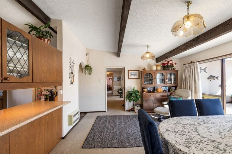 Photo of property in 8a Battys Road, Springlands, Blenheim, 7201