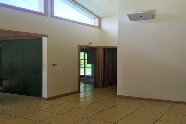 Photo of property in 15 Mamari Road, Whenuapai, Auckland, 0618