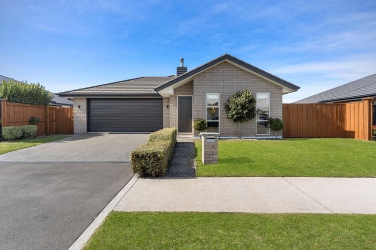 Photo of property in 12 Barcote Lane, Rolleston, 7615