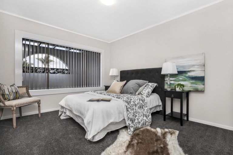 Photo of property in 4/8 Wood Street, Papakura, 2110