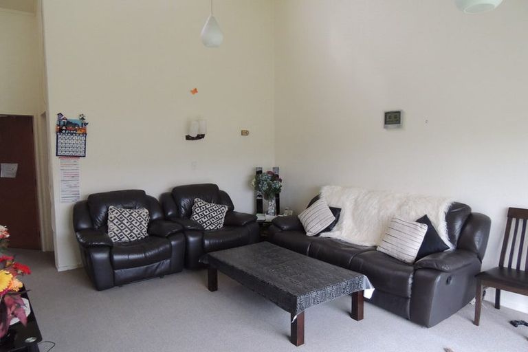 Photo of property in 5 Glen Alton Avenue, Paparangi, Wellington, 6037