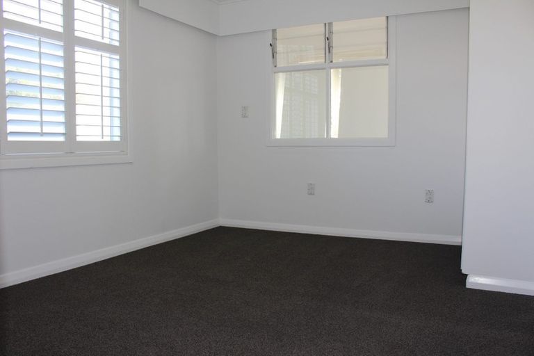 Photo of property in 10 Haumia Street, Johnsonville, Wellington, 6037