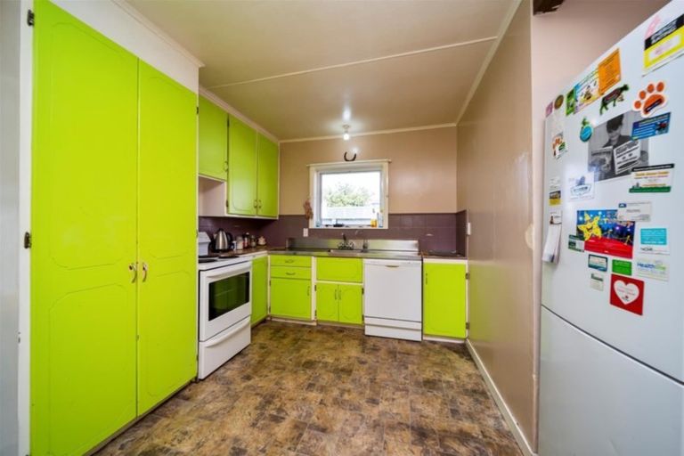 Photo of property in 58 Egmont Street, Hawera, 4610