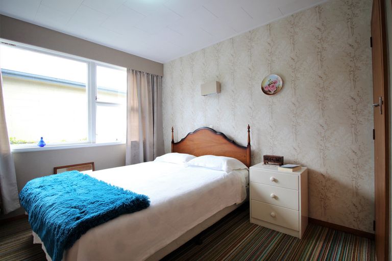 Photo of property in 18 Campbell Street, Alexandra, 9320