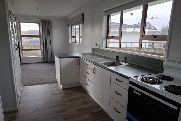 Photo of property in 5 Walker Crescent, Bulls, 4818