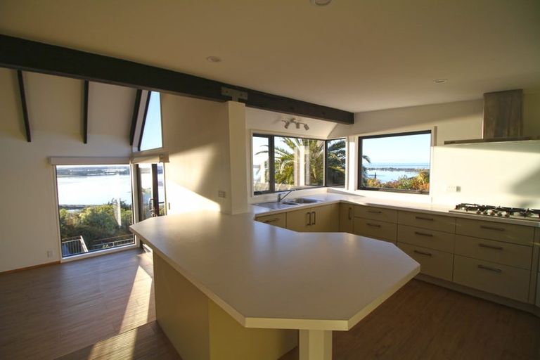 Photo of property in 54 Balmoral Lane, Redcliffs, Christchurch, 8081