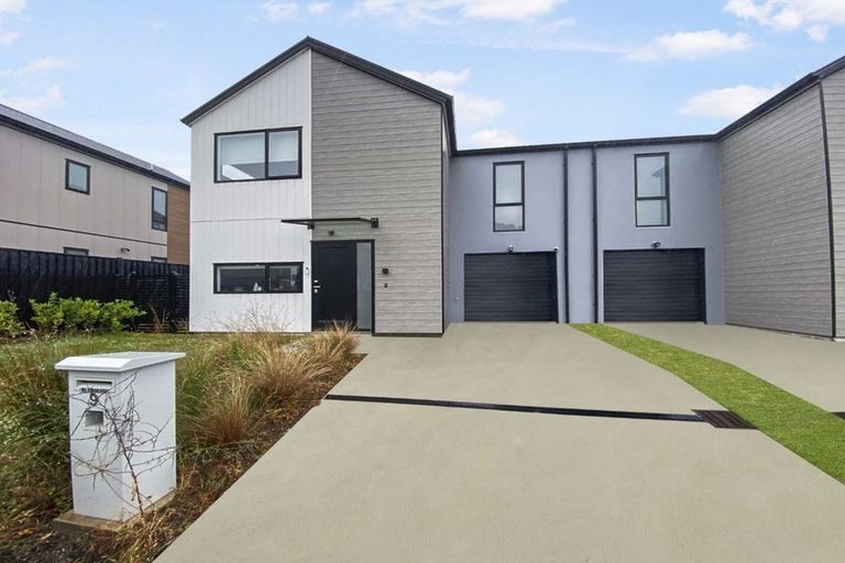Photo of property in 9 Mawai Hakona Drive, Wallaceville, Upper Hutt, 5018