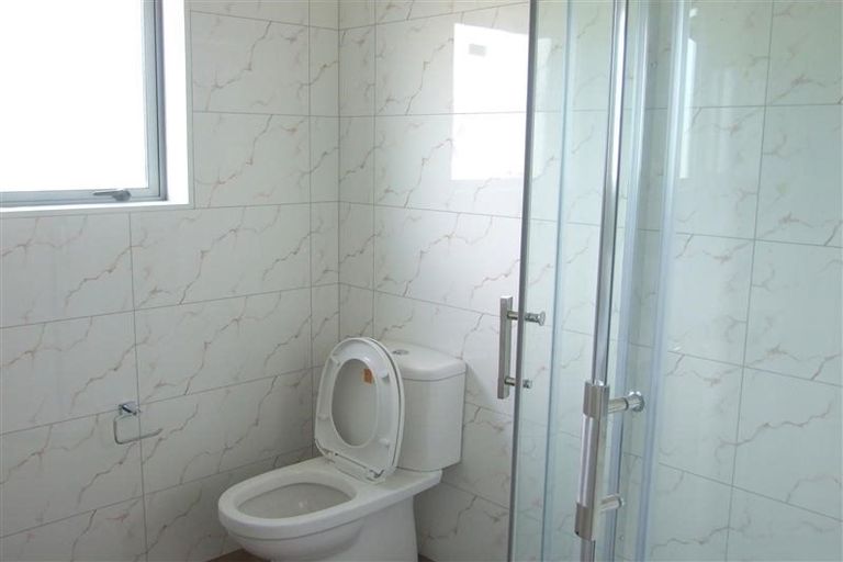 Photo of property in 46a Russell Road, Manurewa, Auckland, 2102