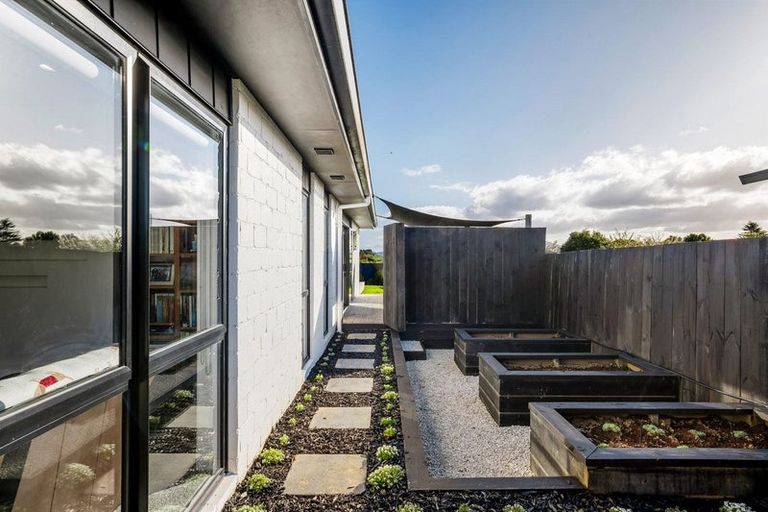 Photo of property in 61 Great South Road, Ohaupo, 3803