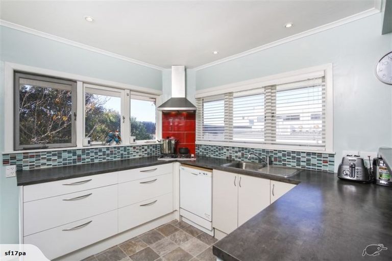 Photo of property in 1/17a Anzac Street, Takapuna, Auckland, 0622