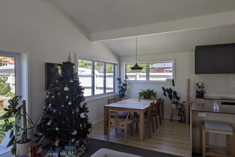 Photo of property in 41 Landsdowne Terrace, Cashmere, Christchurch, 8022