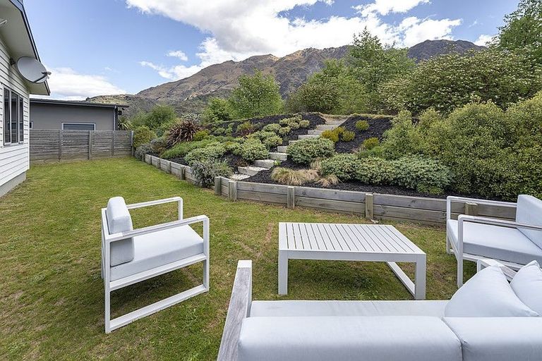 Photo of property in 30b Harrys Close, Arthurs Point, Queenstown, 9371
