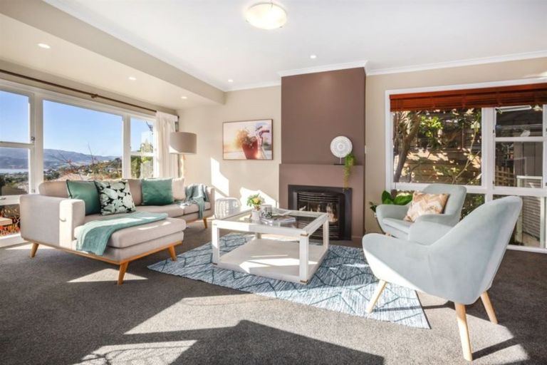 Photo of property in 1 Kenef Road, Paremata, Porirua, 5024