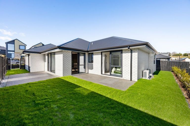 Photo of property in 10 Celeste Terrace, Peacocke, Hamilton, 3206