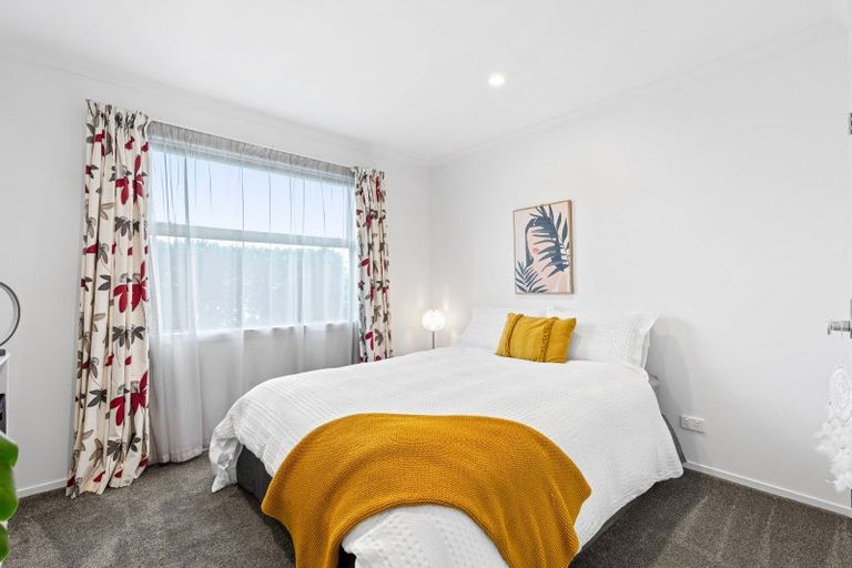 Photo of property in 17 Forbes Road, Foxton Beach, Foxton, 4815