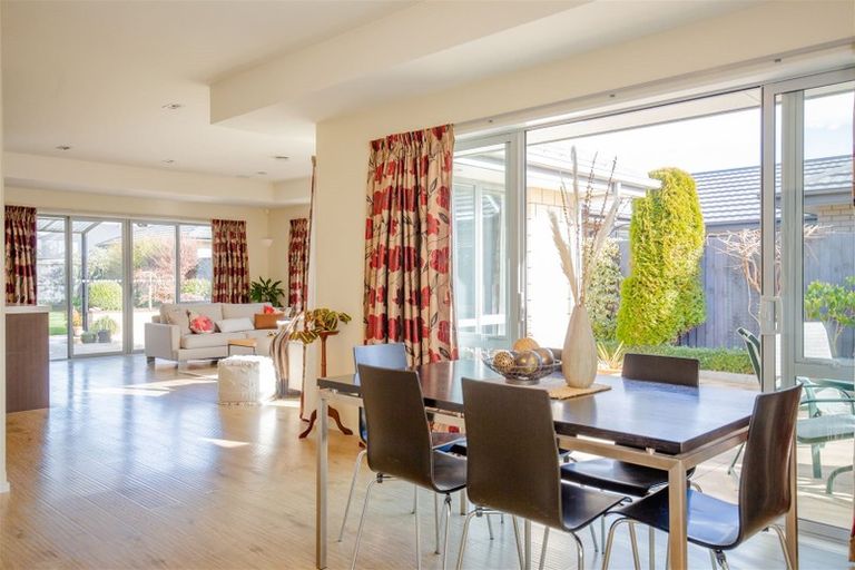 Photo of property in 64 Somerville Crescent, Aidanfield, Christchurch, 8025