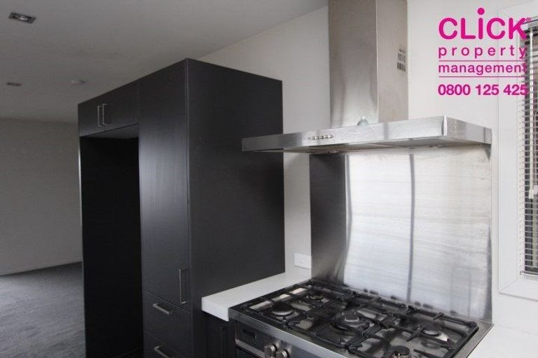 Photo of property in 24 Wills Street, Balaclava, Dunedin, 9011