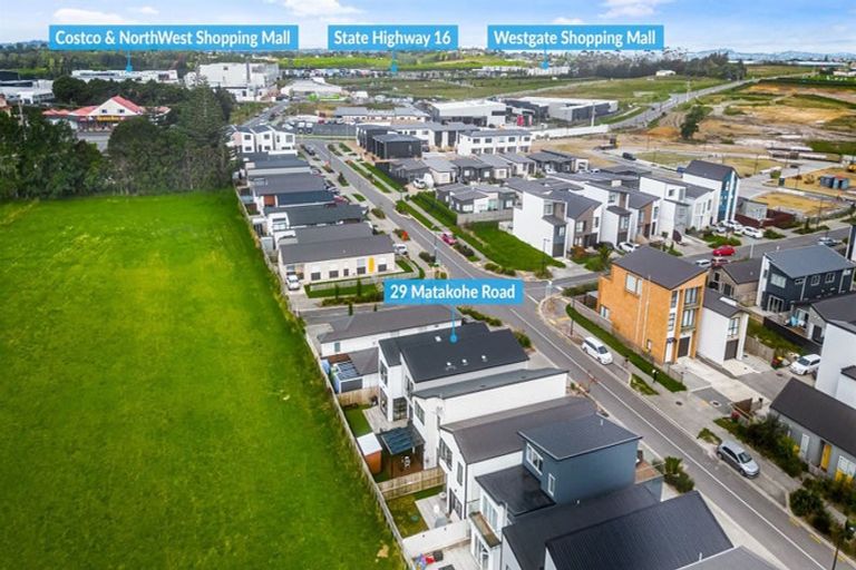 Photo of property in 29 Matakohe Road, Westgate, Auckland, 0814