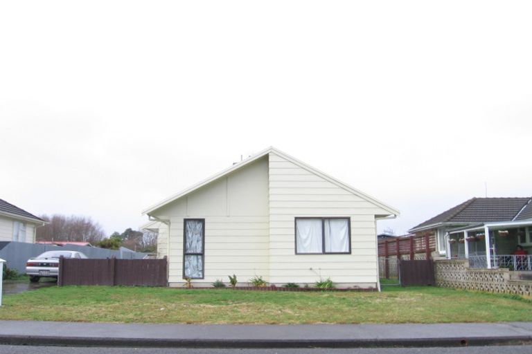 Photo of property in 328 Tui Place, Camberley, Hastings, 4120