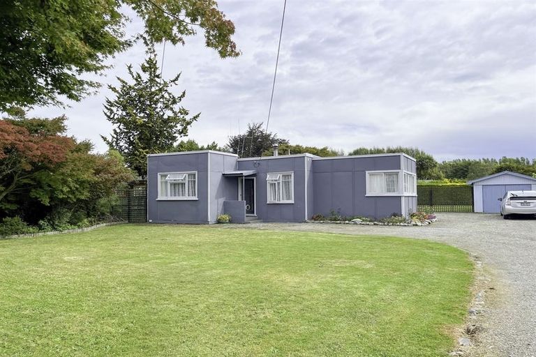 Photo of property in 53 Main North Road, Geraldine, 7930