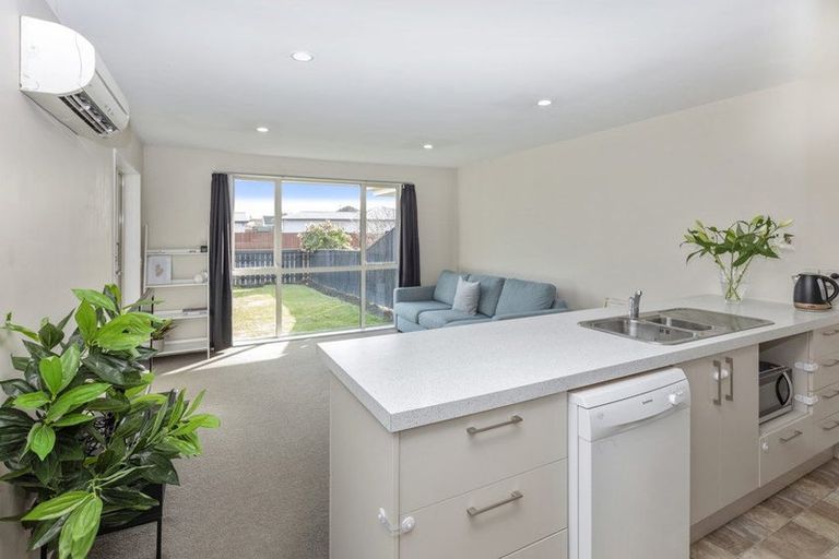 Photo of property in 16b Voss Street, Shirley, Christchurch, 8013