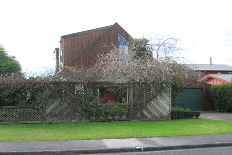 Photo of property in 16 Kawau View Road, Snells Beach, 0920