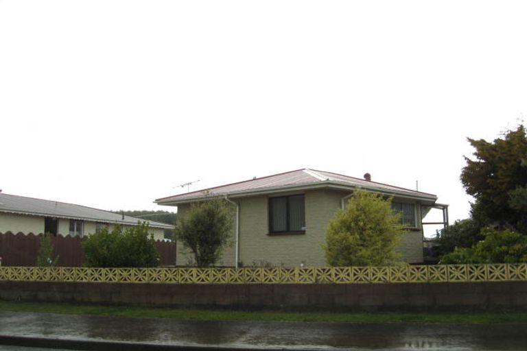 Photo of property in 43 Lauder Crescent, Heidelberg, Invercargill, 9812
