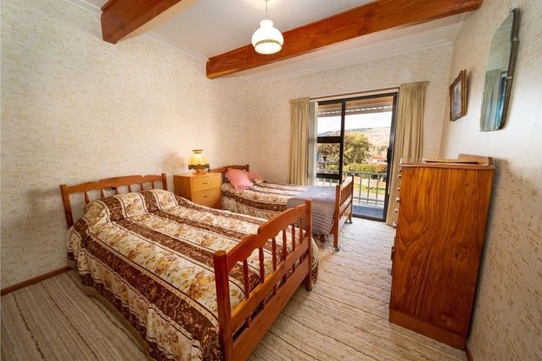 Photo of property in 45 Branxholm Street, Roxburgh, 9500