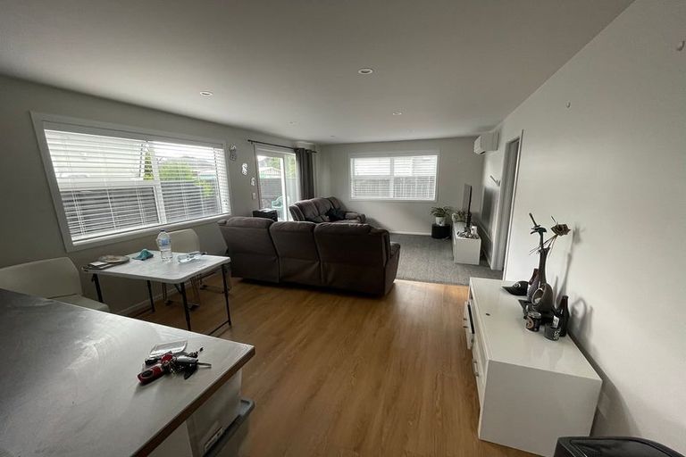 Photo of property in 341b Waiwhetu Road, Fairfield, Lower Hutt, 5011