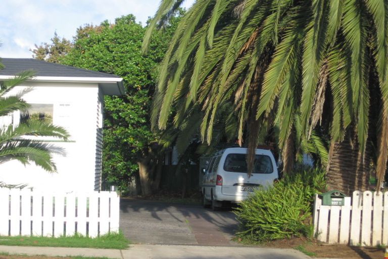 Photo of property in 2/227 Shirley Road, Papatoetoe, Auckland, 2025