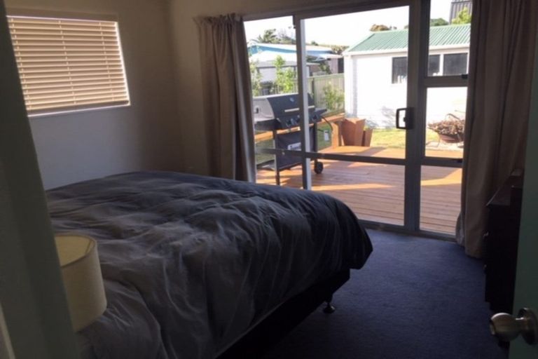 Photo of property in 12 Alpha Avenue, Coastlands, Whakatane, 3120