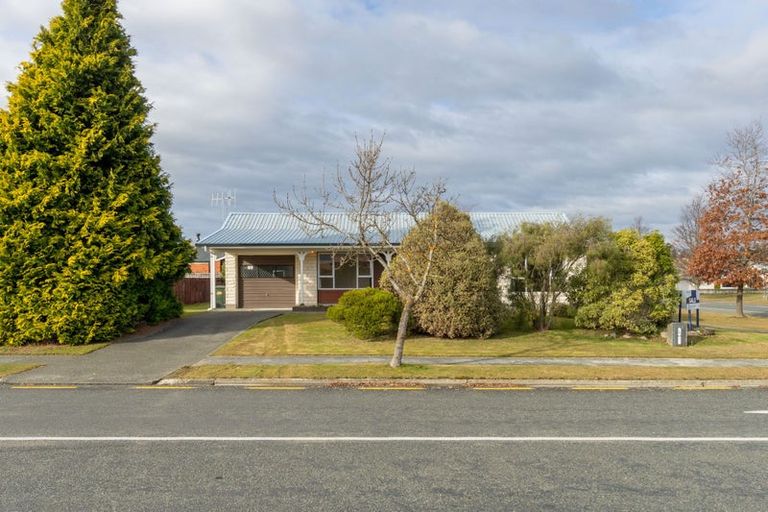 Photo of property in 37 Luxmore Drive, Te Anau, 9600