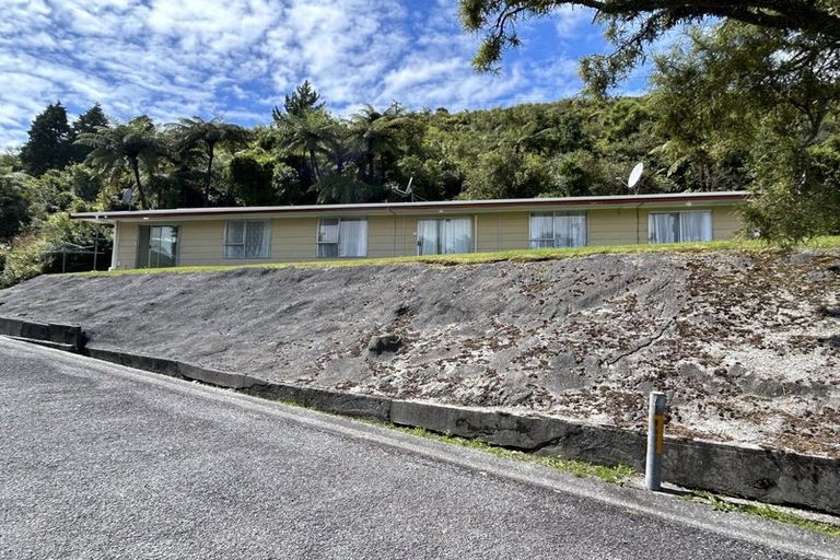 Photo of property in 51a-b Murray Street, Greymouth, 7805