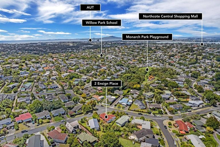 Photo of property in 2 Ensign Place, Hillcrest, Auckland, 0627