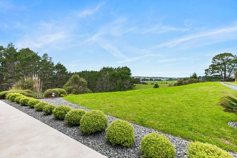 Photo of property in 132b Dormer Road, Waitoki, Helensville, 0875
