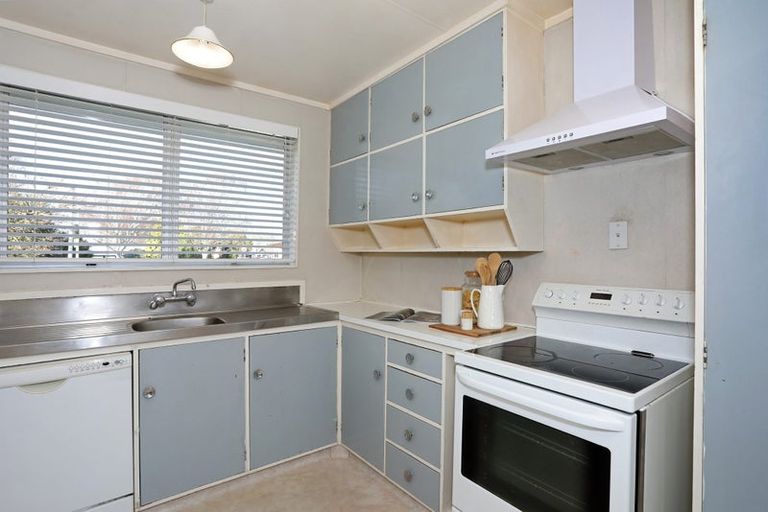 Photo of property in 1 Edward Street, Bulls, 4818