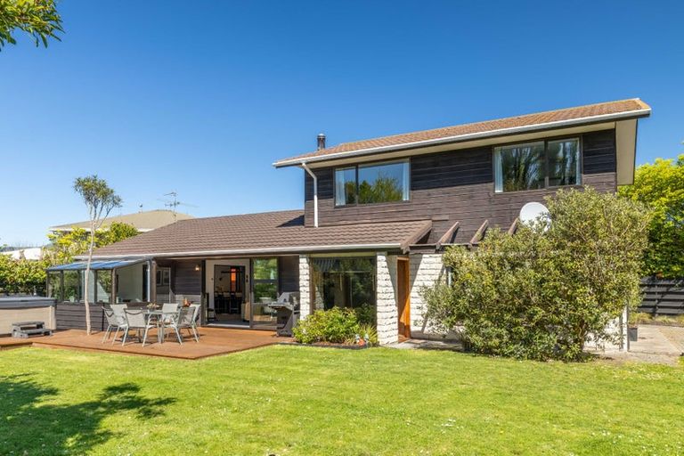 Photo of property in 44a Halswell Junction Road, Halswell, Christchurch, 8025