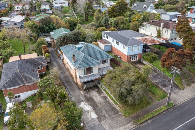 Photo of property in 21 Routley Drive, Glen Eden, Auckland, 0602