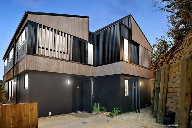 Photo of property in 27/6 Bushland Grove, Paparangi, Wellington, 6037