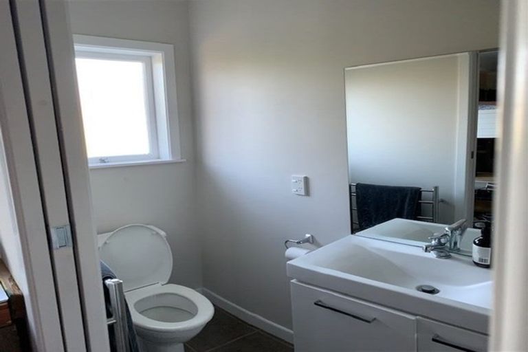 Photo of property in 83 Old Onerahi Road, Onerahi, Whangarei, 0110