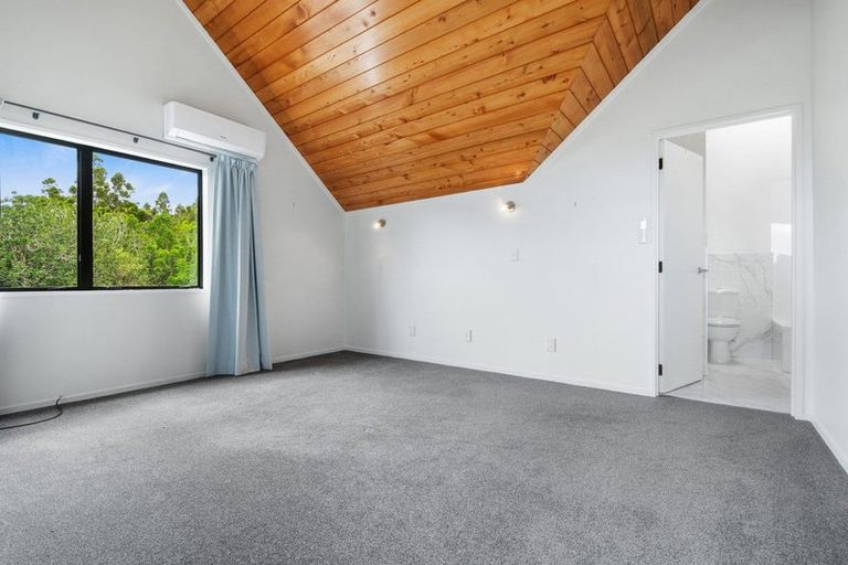 Photo of property in 429 Kiwitahi Road, Helensville, 0875