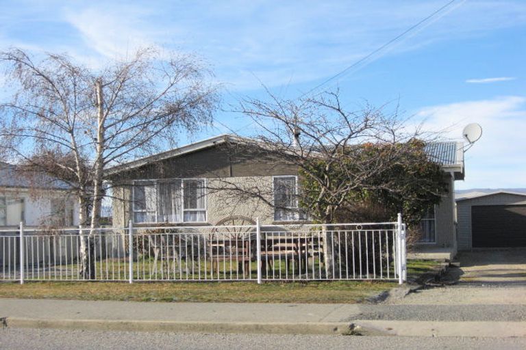 Photo of property in 13 Stafford Street, Ranfurly, 9332