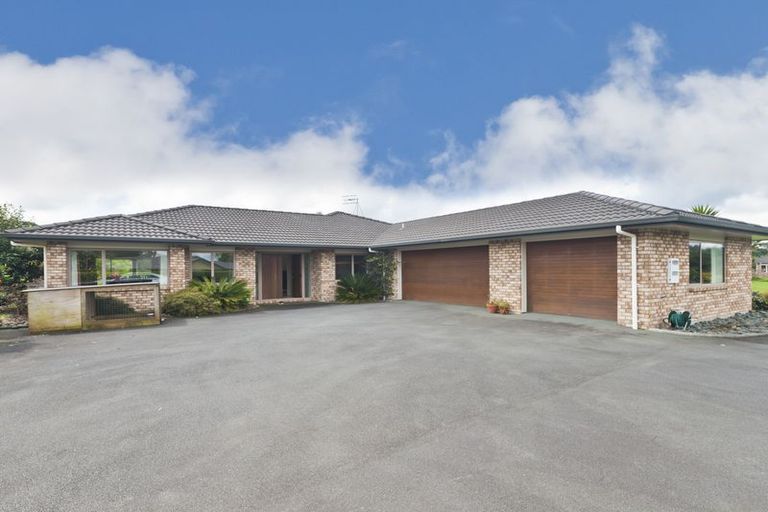 Photo of property in 8 Cairn Way, Te Kamo, Kamo, 0185