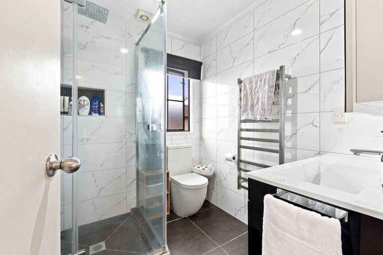 Photo of property in 11 Whitbourne Heights, Manurewa, Auckland, 2105