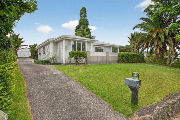 Photo of property in 17 Boucher Avenue, Te Puke, 3119