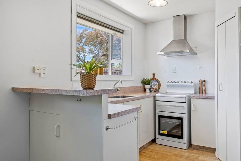 Photo of property in 2/98 Buchanans Road, Hei Hei, Christchurch, 8042