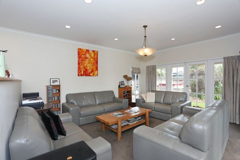 Photo of property in 6 Toia Street, Marton, 4710